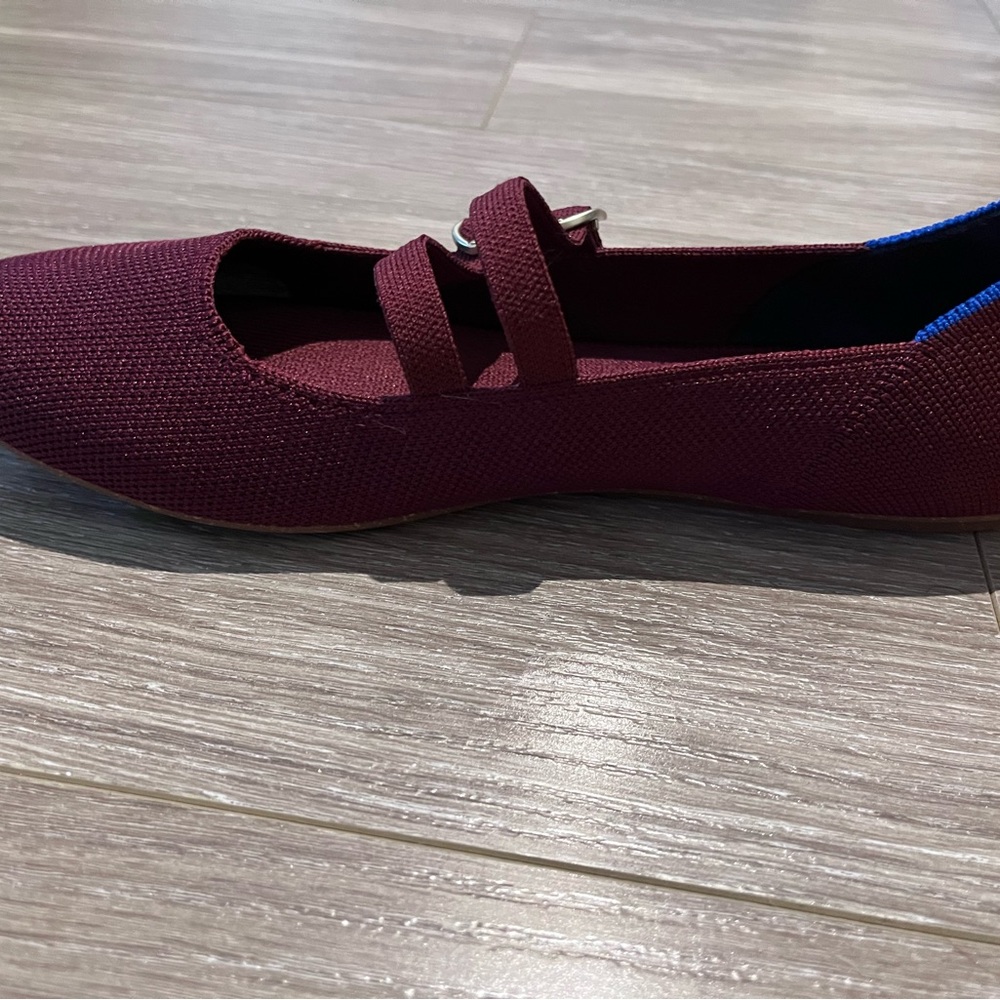 Stylish Burgundy Women's Shoes - Picture 4 of 5